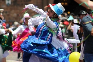 Todo un &eacute;xito fue el Carnaval cusque&ntilde;o realizado en la Plaza de Armas