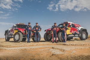 Los pilotos multimillonarios del Dakar: Desde miembros de familias reales hasta empresarios del f&uacute;tbol