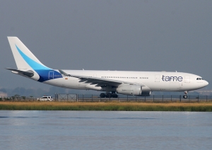 El presidente de Ecuador anuncia la liquidaci&oacute;n de la aerol&iacute;nea Tame