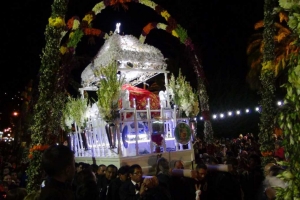 Procesi&oacute;n del Santo Sepulcro congreg&oacute; a miles de fieles cat&oacute;licos y turistas en Tarma