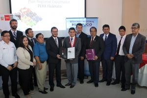 Mincetur entrega a regi&oacute;n Hu&aacute;nuco Plan Regional Exportador para impulsar env&iacute;os al mercado internacional