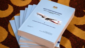 Informe oficial no aclara por qu&eacute; despareci&oacute; avi&oacute;n con 239 personas en 2014