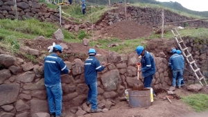 Cultura Cusco inici&oacute; trabajos de emergencia en tres sectores de los andenes de Zurite