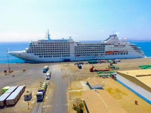 Se inicia en Paracas la temporada de cruceros con la llegada del crucero de lujo MS MAASDAM