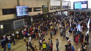Las aerol&iacute;neas extranjeras dejan Venezuela por la crisis