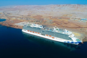 Paracas recibi&oacute; al crucero de lujo m&aacute;s grande en su historia de arribos