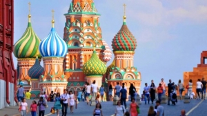Rusia 2018: As&iacute; se entusiasman los rusos con llegada de hinchas extranjeros