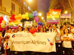 American Airlines celebra la inclusión y la diversidad durante la XVI Marcha del Orgullo LGTBI en Lima